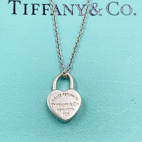 Tiffany & Co. Jewelry - ❗️Sold❗️ Return to Tiffany Heart Lock Necklace